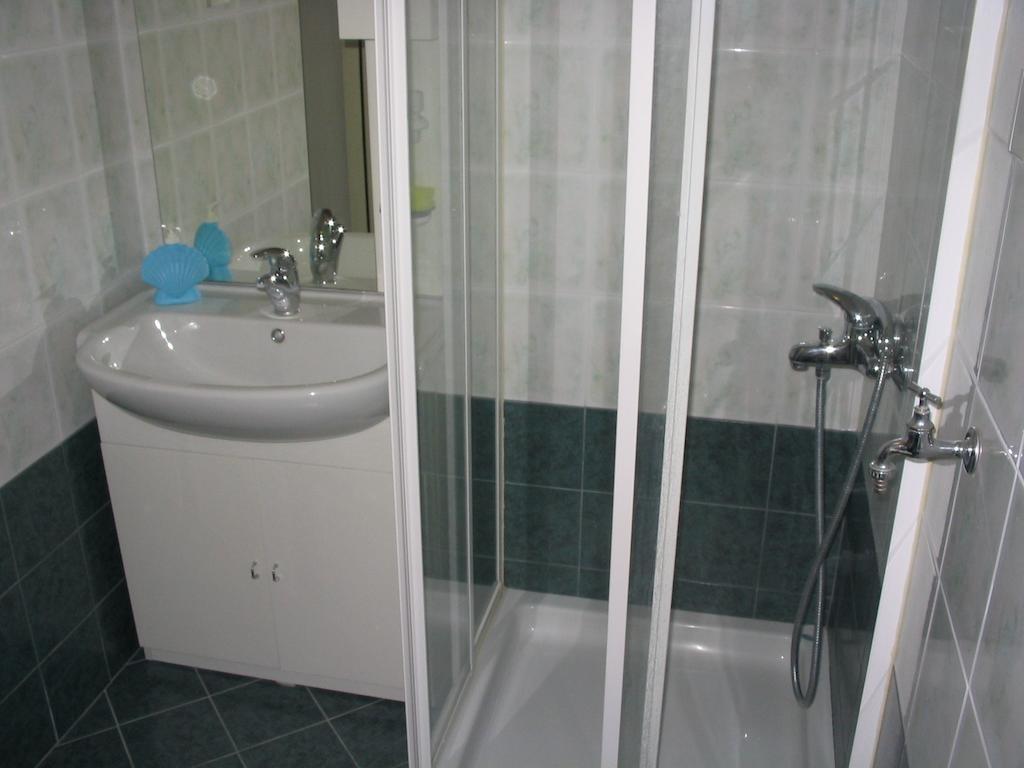 יאנוב Apartments Gugic חדר תמונה