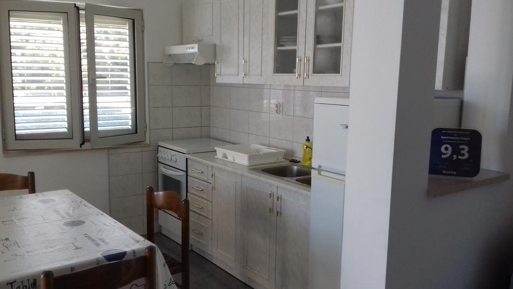 יאנוב Apartments Gugic מראה חיצוני תמונה