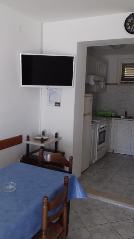 יאנוב Apartments Gugic מראה חיצוני תמונה